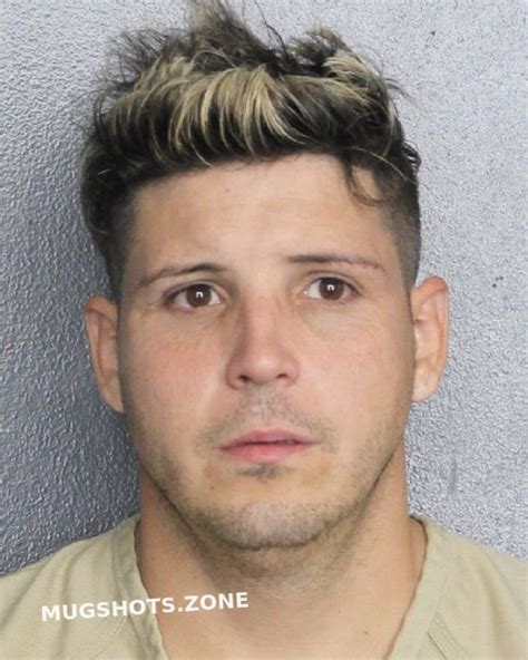 Fernandez Martinez Roberto 03 16 2023 Broward County Mugshots Zone