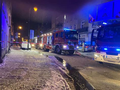 Pożar budynku wielorodzinnego Nie żyje jedna osoba