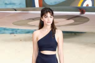 Sexy Ella Hunt Bikini Pics