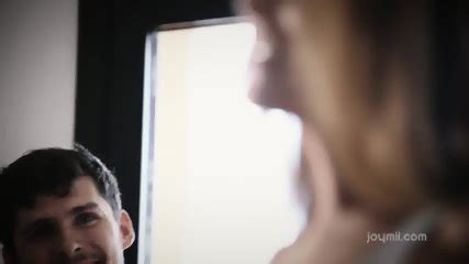 Date Turns Into Awesome Sex Alexis Crystal