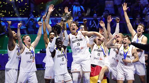 Basketball WM Deutschland Nach Sieg Gegen Serbien Weltmeister ZEIT