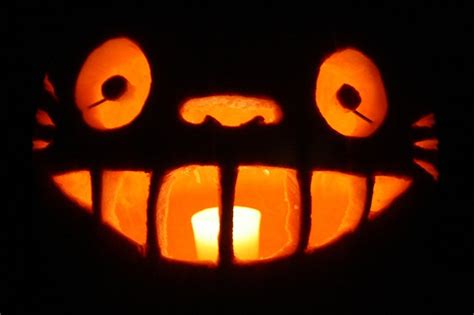 totoro pumpkin | Pumpkin carving, Halloween pumpkin stencils, Halloween ...