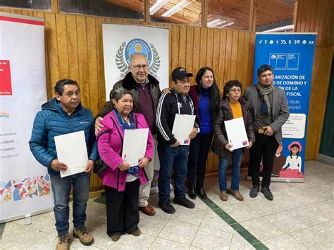 Familias De San Juan De La Costa Recibieron Sus T Tulos De Dominio