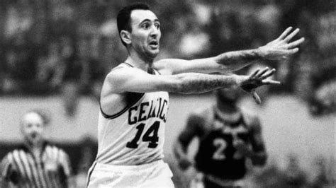 Suleiman Ali Nashnush: The Tallest Basketball Player - Basketball Noise