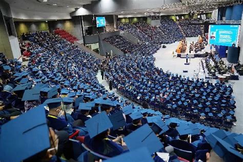 ITB Mewisuda 2 219 Lulusan Pada Wisuda Kedua Tahun Akademik 2022 2023