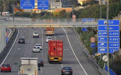 Preços das portagens nas antigas SCUT descem novo ano Renascença