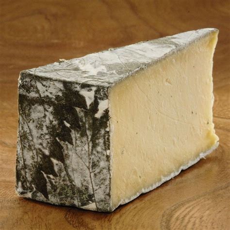 Cornish Yarg - The Cheese Shed