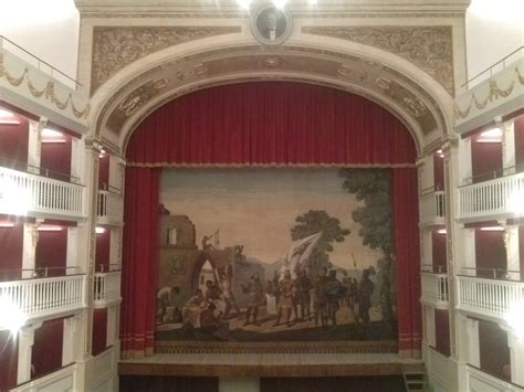 Teatro Mercadante Altamura Il Tacco Di Bacco