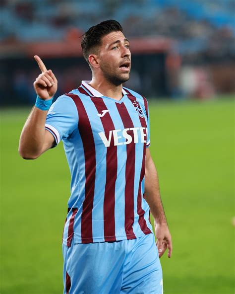 Ünlü Yorumcudan Trabzonspor a Bakasetas Formülü Trabzonspor