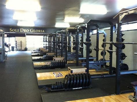 Christ Presbyterian Academy Weight Room Installation | Power Lift