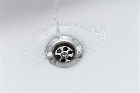 Flowing Water Faucet Stock Image Image Of Shiny Drain 7740509