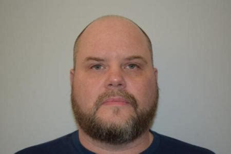 Robert Edwin Strunk III A Registered Sex Or Violent Offender In ALBION