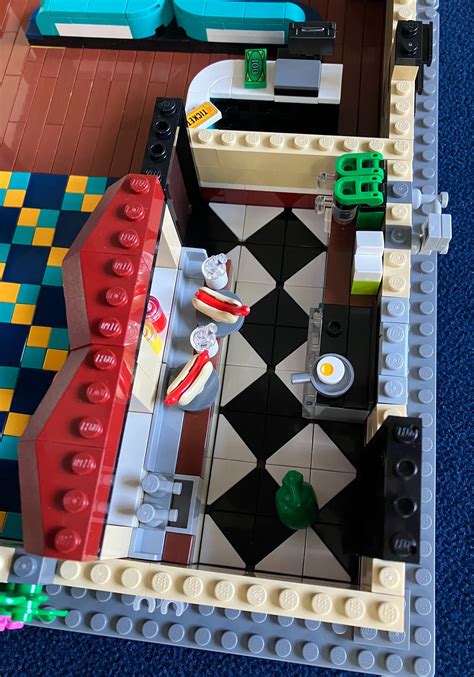 Set Review Retro Bowling Alley Bricklink Designer