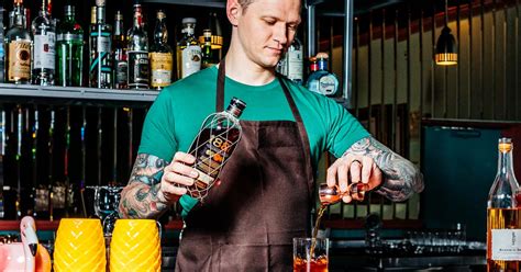 5 Most Popular Famous Bartenders in the World - Food Travel Library