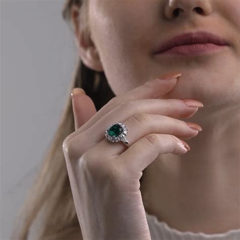 8 Mm Cushion Cut Created Emerald And 1 1 3 Ctw Round And Pear Lab Grown