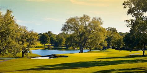 Hillwood Country Club | Golf Courses | GolfDigest.com