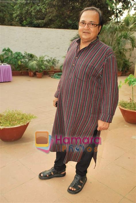 Rakesh Bedi At The Launch Of Jaswinder Singh S Album Ishq Nahin Asaan