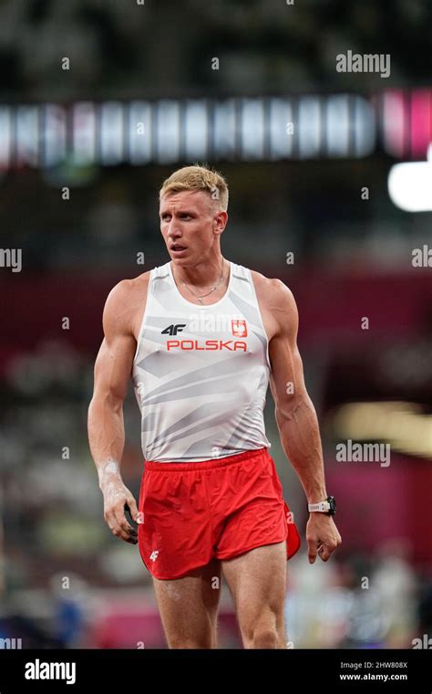 Piotr Lisek Participating In The Tokyo 2020 Olympics In The Pole Vault