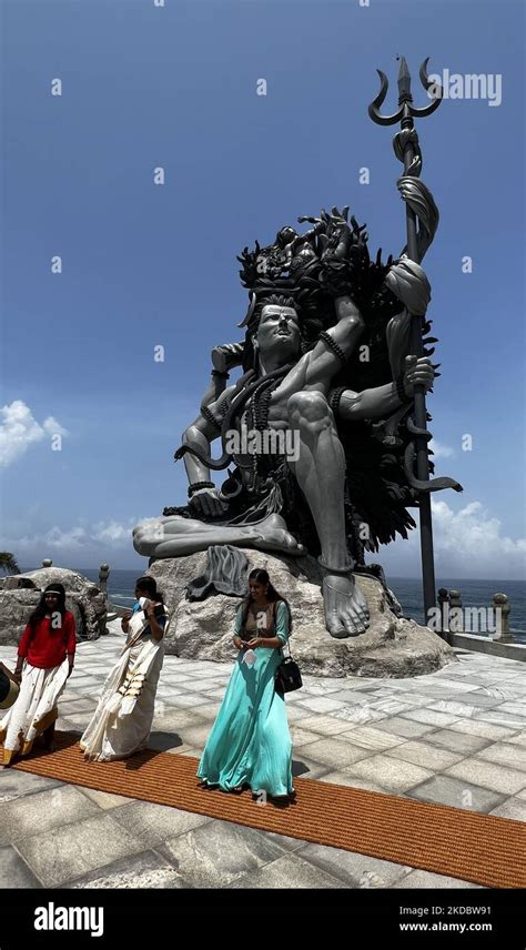 Azhimala shiva temple hi-res stock photography and images - Alamy