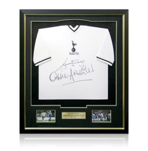 Framed Spurs 1981 Shirt Signed By Ossie Ardiles And Ricky Villa