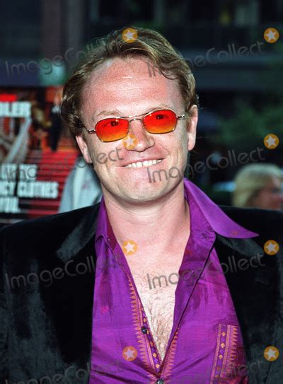 Photos And Pictures Jared Harris Arrives At The World Premiere Of Mr