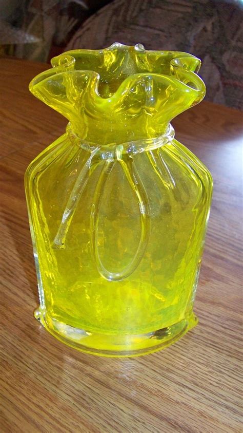 Beautiful Vintage Bright Yellow Glass Vase Very By Pohlmans