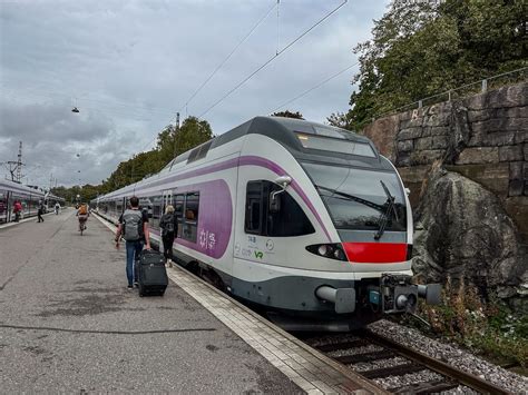 How to Easily Get from Helsinki Airport to the City (2025)