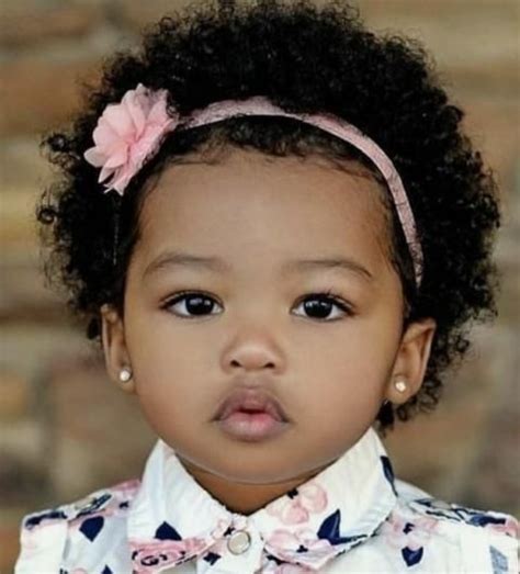 Les 25 plus beaux bébés du monde Photos Baby hairstyles Black baby