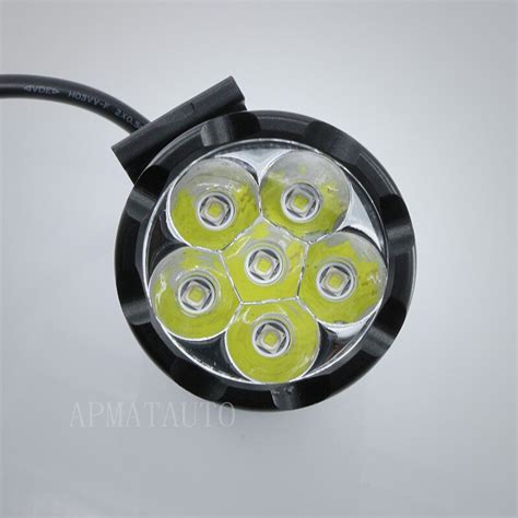 1X 90W beyaz 6000K 7800LM 6 adet T6 cips LED motosiklet far sis lambası