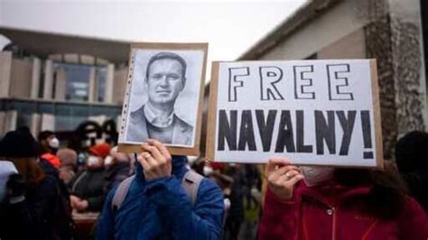 Protests erupt across Russia demanding Alexei Navalny's release | World ...