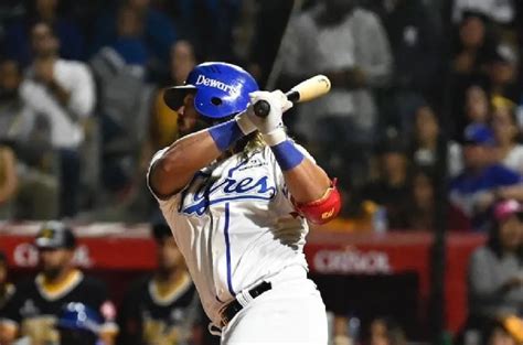 Colombiano Jorge Alfaro Pega El Imparable Para Dejar En El Terreno A