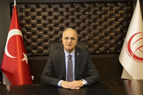 TVF Başkanı Mehmet Akif Üstündağdan Kulüplerimize Tebrik Mesajı