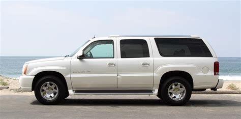 Cadillac Escalade Esv Info Pictures Wiki Gm Authority