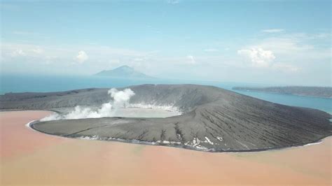 Krakatau Volcano Sepcial Eruption Tours with Real Volcano Guide - Ndeso ...