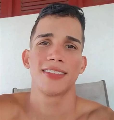 JS blogueiro 𝗕𝗹𝗼𝗴 𝗝𝗦 TRAGÉDIA Jovem de apenas 18 anos morre em