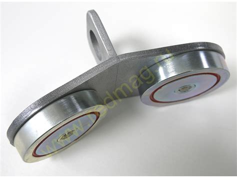 Магнит ловильный бытовой двуосный