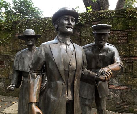 young jose rizal statue