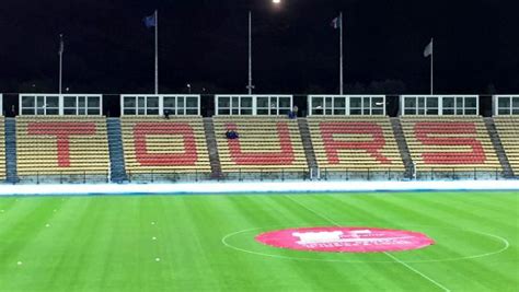 Le Stade De La Vallée Du Cher Renommé Stade Olivier Giroud Des élus