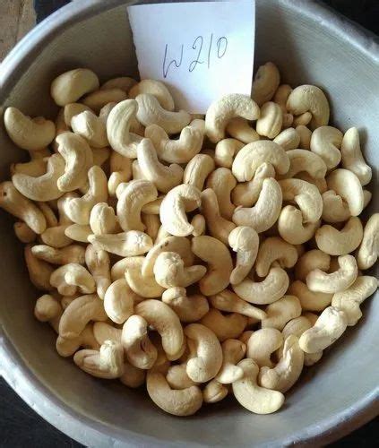 Retaj W Cashew Nut Packaging Type Packet Pack Size Kg At Rs