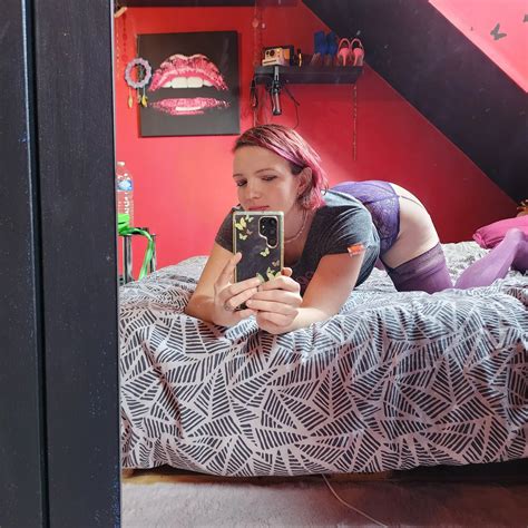 My Pretty Purpple Lingerie Nude Pics XHamster