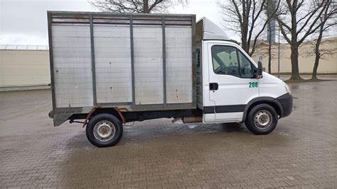 Iveco Daily Do Przewozu Zwierz T Zambr W Olx Pl