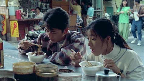 Eat Drink Man Woman - HindiVid