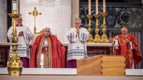 El Funeral De Benedicto XVI Pone Fin A La Era De Los Dos Papas