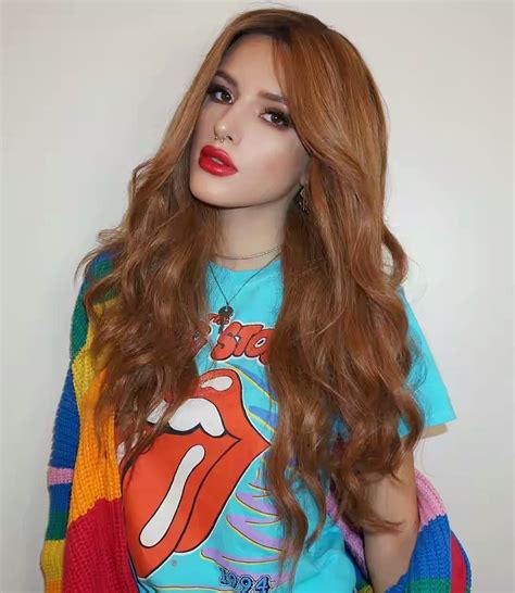 Bella Thorne 5 Hot Celebs Home