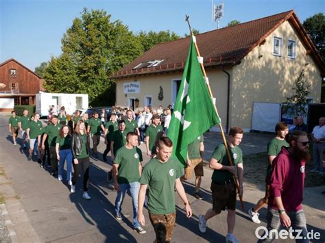 Viele Gäste feiern in Kondrau Jubiläen der Landjugend und der Feuerwehr