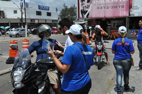 Blitz Educativa E Atendimento Em Unidade M Vel Marcam Chegada Da