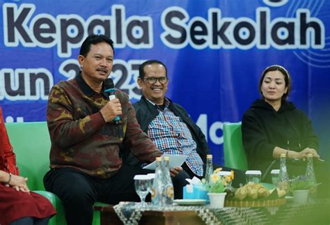 Pemerintah Kota Madiun Beri Pembinaan Kepala Sekolah Wali Kota Kita