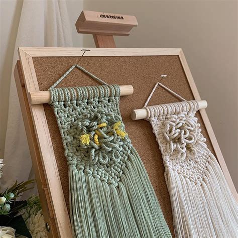 Macrame 手工 編織 優雅 小花 流蘇 吊飾 𝐚𝐧𝐧𝐢𝐞𝐞𝐢𝐧𝐧𝐚 Macrame Studio｜擺飾家飾品人氣榜 Pinkoi