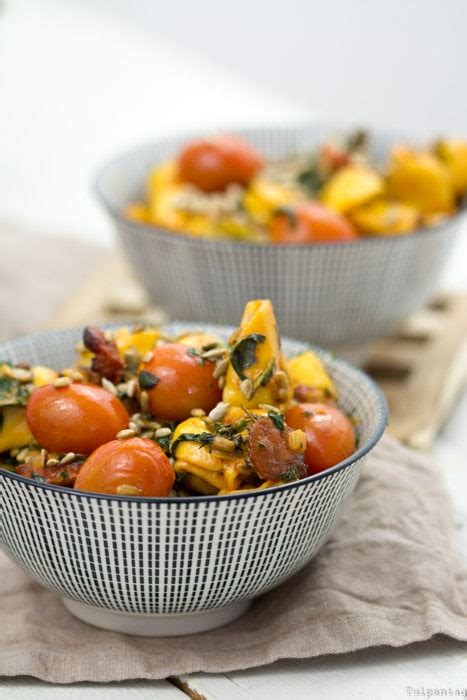 Schnelle Tortellini Pfanne Mit Tomaten Spinat Und Chorizo Tulpentag