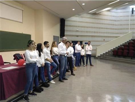 P Sters De Alumnos Y Una Mesa Redonda Por El D A Del Sida